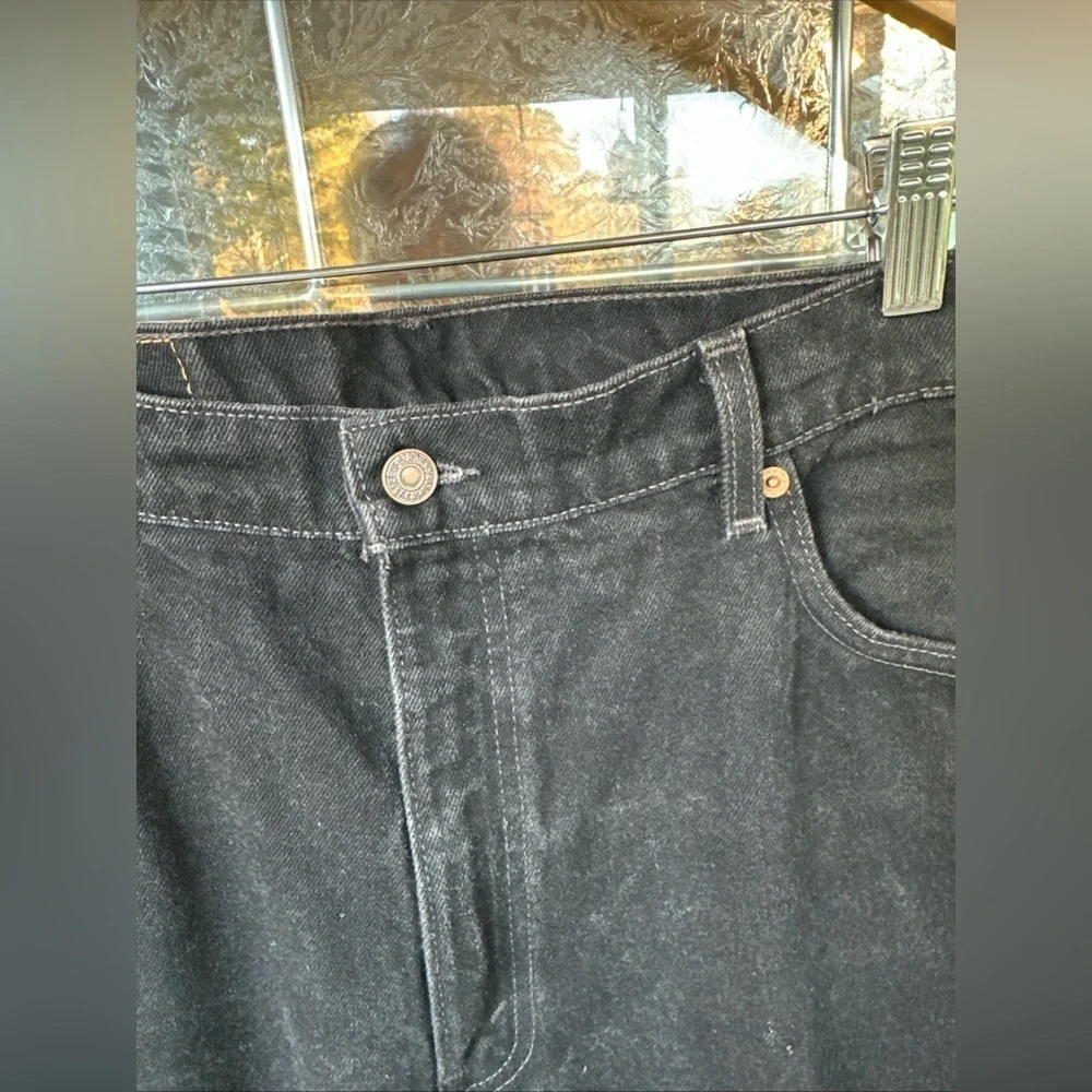 Vintage LEVIS Jeans Men 36x34 Black Denim 90s 560 Loose Fit Tapered Leg USA Made